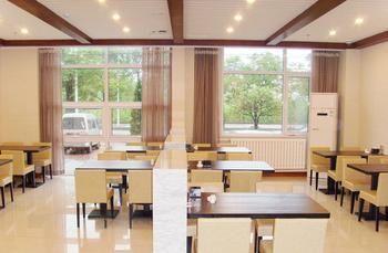 Yuangu Town Business Hotel Qingdao Buitenkant foto