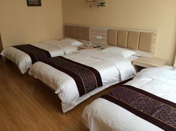 Yuangu Town Business Hotel Qingdao Buitenkant foto